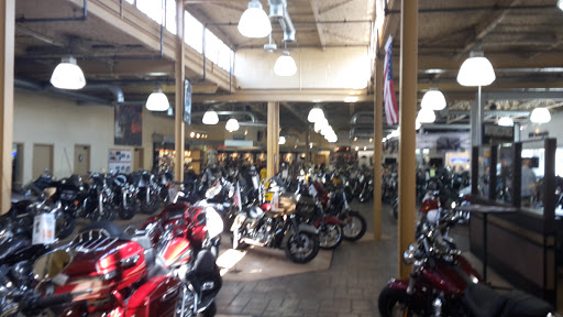Harley-Davidson Dealer «Harley-Davidson Louisville», reviews and photos, 1700 Arthur St, Louisville, KY 40208, USA