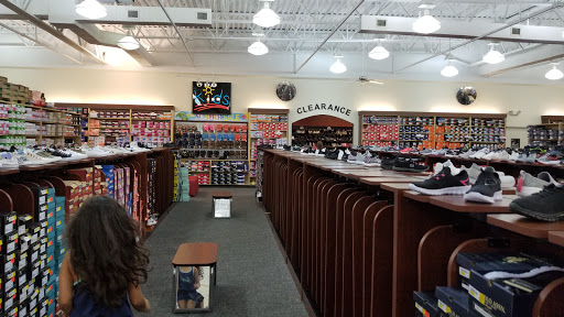 Shoe Store «Shoe Dept.», reviews and photos, 7201 SE 29th St #201, Midwest City, OK 73110, USA