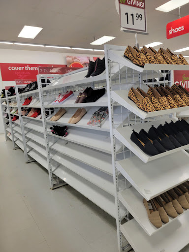 Department Store «Burkes Outlet», reviews and photos, 120 US-17 BUS, Surfside Beach, SC 29575, USA