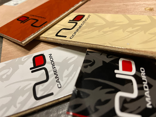 Tobacco Shop «Broadleaf Tobacco», reviews and photos, 487 Ritchie Hwy #101, Severna Park, MD 21146, USA