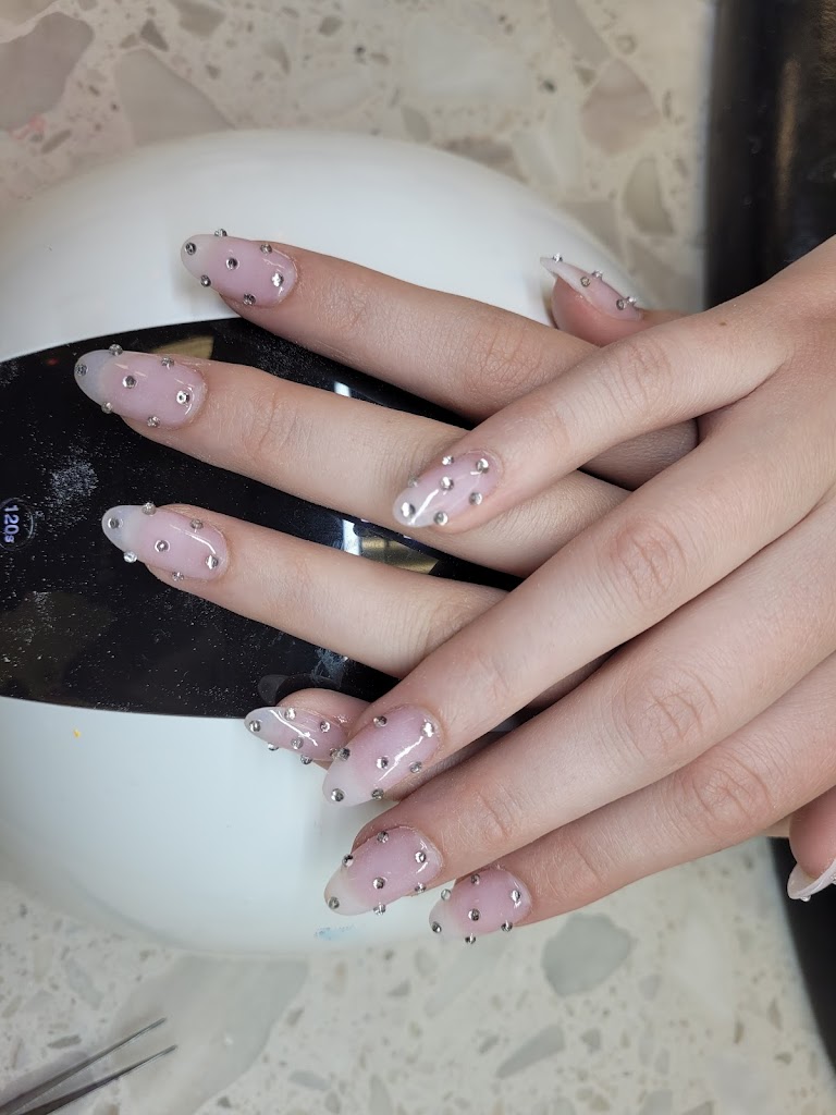 Sally's Dream Nails 12144