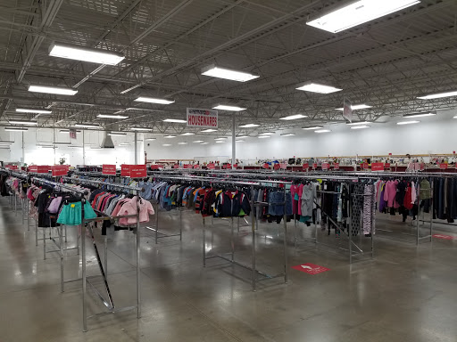 Thrift Store «The Salvation Army Family Store & Donation Center», reviews and photos, 4620 SE 14th St, Des Moines, IA 50315, USA