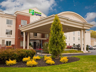 Holiday Inn Express & Suites Vineland Millville, an IHG Hotel