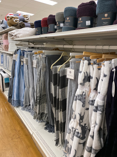 Department Store «Marshalls», reviews and photos, 3135 Lebanon Pike, Nashville, TN 37214, USA