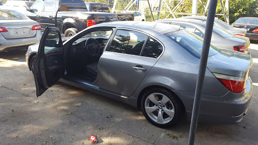 Used Car Dealer «Dallas Car Credit Corporation», reviews and photos, 11448 Emerald St, Dallas, TX 75229, USA