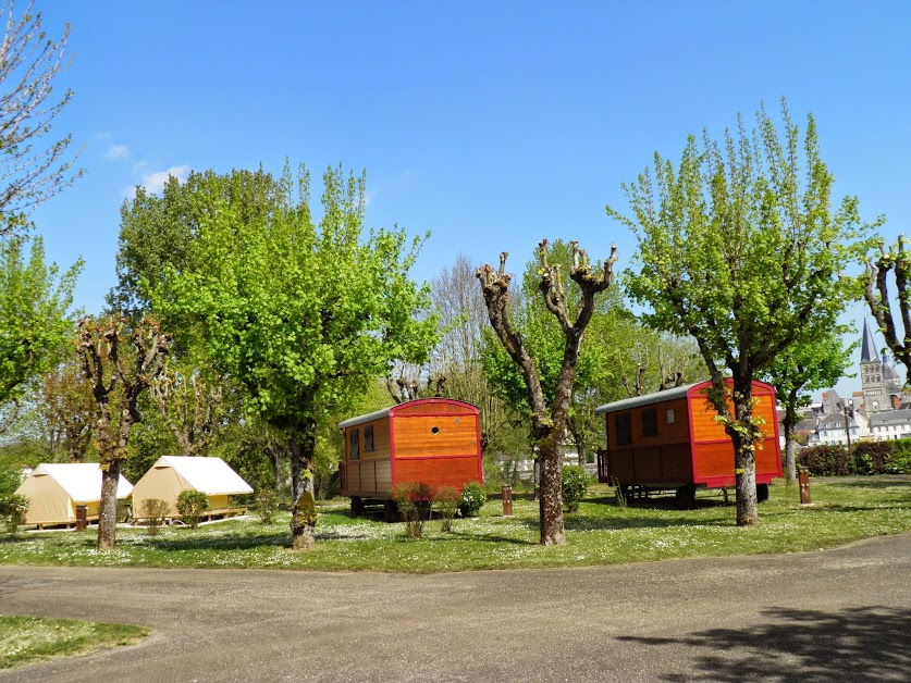 Camping de La Saulaie à La Charité-sur-Loire (Nièvre 58)