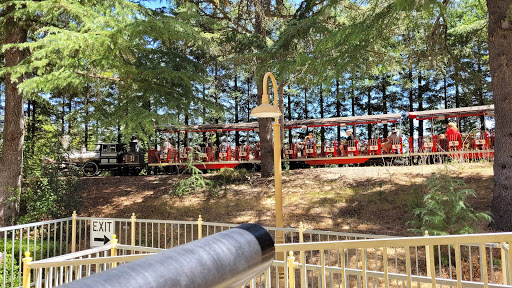 Gilroy Gardens Family Theme Park image