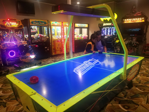 Bowling Alley «East Windsor Bowl & Recreation Center», reviews and photos, 529 US-130, East Windsor, NJ 08520, USA