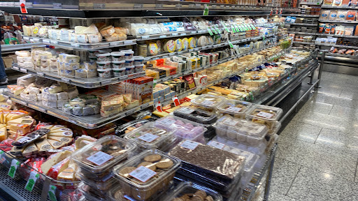 Grocery Store «Fresh Farms», reviews and photos, 20 S Milwaukee Ave, Wheeling, IL 60090, USA