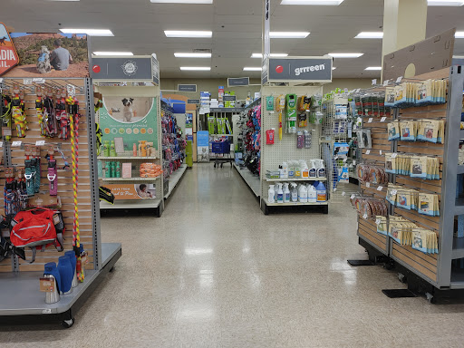 Pet Supply Store «PetSmart», reviews and photos, 7475 Greenbelt Rd, Greenbelt, MD 20770, USA