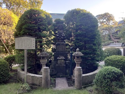 雨乞弥勒