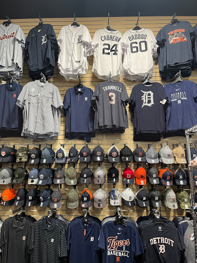 Sportswear Store «Rally House Shelby Charter Township», reviews and photos, 14257 Hall Rd, Shelby Charter Township, MI 48315, USA