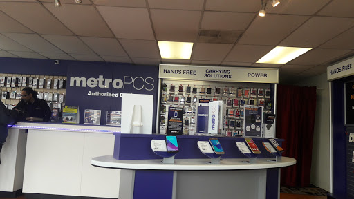 Cell Phone Store «MetroPCS Authorized Dealer», reviews and photos, 24823 Pacific Hwy S #104, Kent, WA 98032, USA