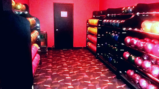 Bowling Alley «AMF Saxon Lanes», reviews and photos, 61 Little Canada Rd W, St Paul, MN 55117, USA