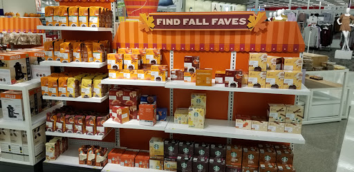 Department Store «Target», reviews and photos, 5000 Hadley Center Dr, South Plainfield, NJ 07080, USA