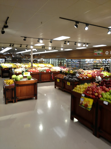 Grocery Store «Quality Food Center», reviews and photos, 4775 Whitman Ln SE, Lacey, WA 98513, USA
