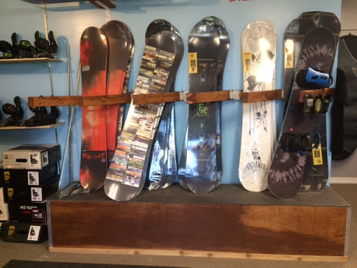 Outdoor Sports Store «R7 Watersports», reviews and photos, 12645 Minuteman Dr Suite C, Draper, UT 84020, USA