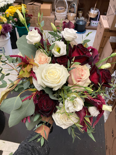 Florist «C & J Florist», reviews and photos, 400 NJ-73, Berlin, NJ 08009, USA