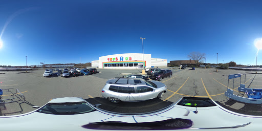 Toy Store «Toys R Us», reviews and photos, 105 Campanelli Industrial Dr, Brockton, MA 02301, USA