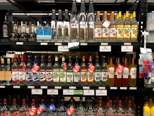 Liquor Store «Liquor Boy Wine and Spirits», reviews and photos, 5620 Cedar Lake Rd, St Louis Park, MN 55416, USA