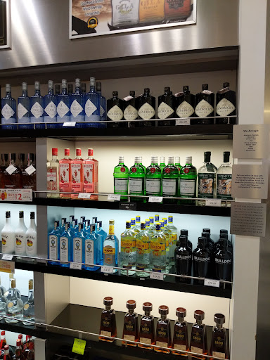 Shopping Mall «Fifth and Alton», reviews and photos, 1100 6th St, Miami Beach, FL 33139, USA