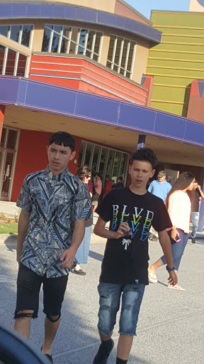 Movie Theater «Regal Cinemas Simpsonville 14 & IMAX», reviews and photos, 780 South St, Simpsonville, SC 29681, USA