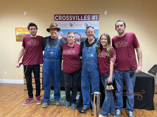 Liquor Store «Peavine Wine & Spirits», reviews and photos, 745 Peavine Rd, Crossville, TN 38571, USA