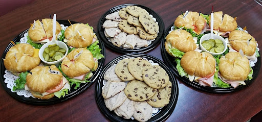 Restaurant «Main Street Daily Grind», reviews and photos, 215 E Main St, Front Royal, VA 22630, USA