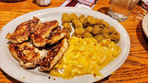 American Restaurant «Cracker Barrel Old Country Store», reviews and photos, 103 Paradise St, Manchester, TN 37355, USA
