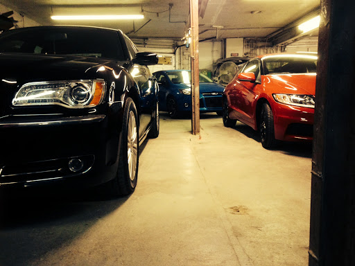 Auto Body Shop «B & K Collision of Melvindale», reviews and photos, 2521 Oakwood, Melvindale, MI 48122, USA