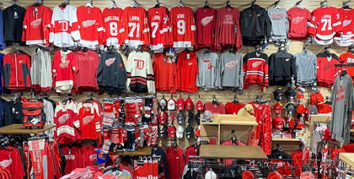 Sportswear Store «Rally House Shelby Charter Township», reviews and photos, 14257 Hall Rd, Shelby Charter Township, MI 48315, USA