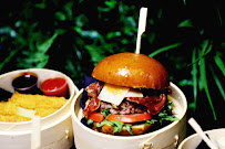 Plats et boissons du Restaurant de hamburgers Burgers & Snacks à Paris - n°11