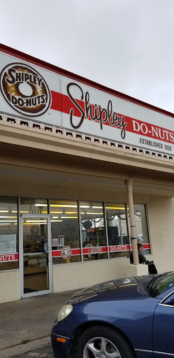Donut Shop «Shipley Do-Nuts», reviews and photos, 10332 Ferguson Rd, Dallas, TX 75228, USA