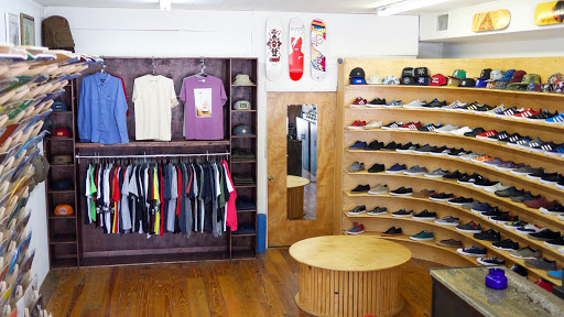 Skate Shop «Plus Skateshop Orlando», reviews and photos, 1646 E Colonial Dr, Orlando, FL 32803, USA