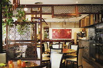 Atmosphère du Restaurant asiatique Le Lys d'Or à Paris - n°18