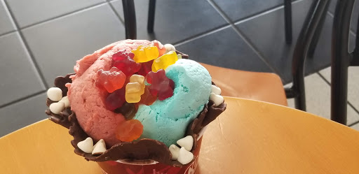 Ice Cream Shop «Cold Stone Creamery», reviews and photos, 17304 Southcenter Pkwy, Tukwila, WA 98188, USA