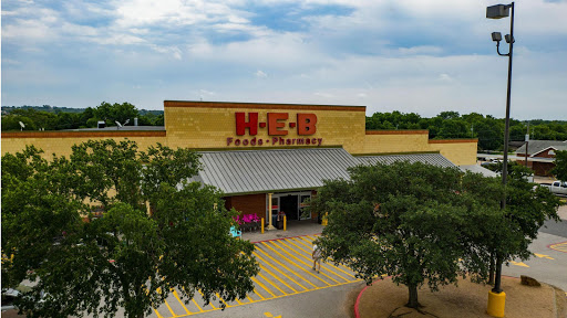 H-E-B Grocery, 105 S Boundary St, Burnet, TX 78611, USA, 
