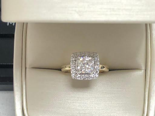 Jeweler «Les Olson Jewelers», reviews and photos, 35130 US Hwy 19 N, Palm Harbor, FL 34684, USA