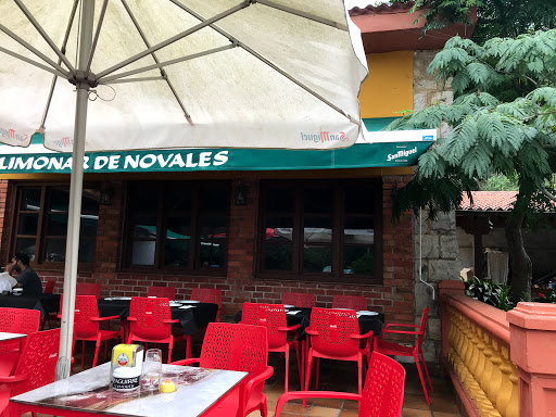 Información y opiniones sobre El Limonar de Novales de Novales