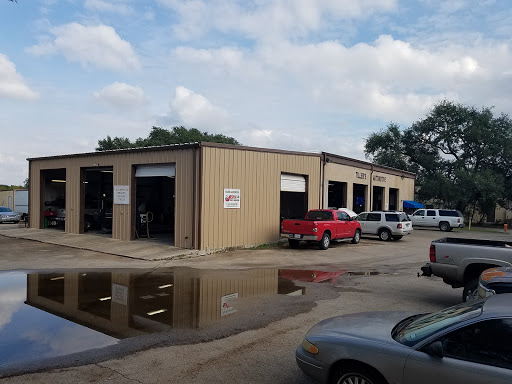 Auto Repair Shop «Tiller Automotive», reviews and photos, 12122 Bandera Rd, Helotes, TX 78023, USA