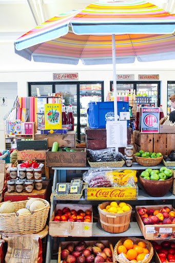 Grocery Store «Katama General Store», reviews and photos, 170 Katama Rd, Edgartown, MA 02539, USA