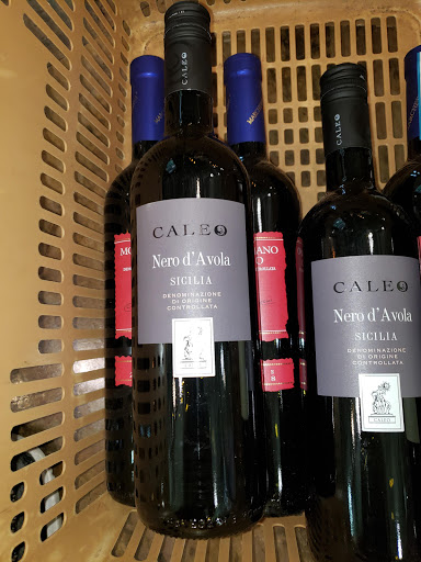 Wine Store «Total Wine & More», reviews and photos, 2550 NW Federal Hwy, Stuart, FL 34994, USA