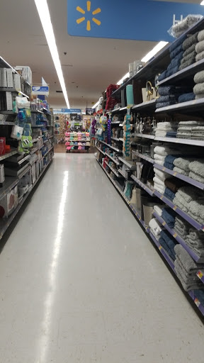 Discount Store «Walmart», reviews and photos, 3300 Broadway St, Eureka, CA 95501, USA