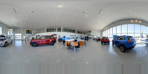 Car Dealer «Elgin Chrysler Dodge Jeep Ram», reviews and photos, 1010 E Chicago St, Elgin, IL 60120, USA