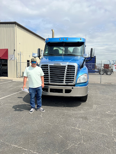 Diamond Truck Sales Inc image