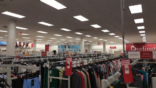 Clothing Store «Burlington Coat Factory», reviews and photos, 350 Towne Center Cir, Sanford, FL 32771, USA