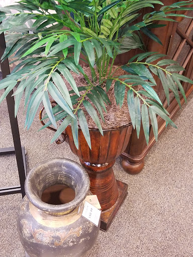 Furniture Store «Ashley HomeStore», reviews and photos, 534 N Frederick Ave, Gaithersburg, MD 20877, USA