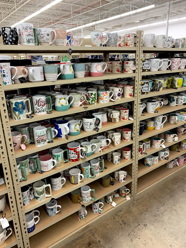 Home Goods Store «Old Time Pottery», reviews and photos, 1870 N Kings Hwy, Myrtle Beach, SC 29575, USA