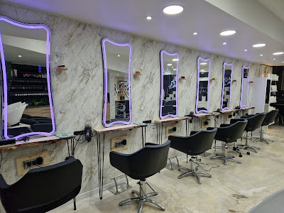 L’atelier Des Artistes Coiffeur Maisons-Alfort à Maisons-Alfort