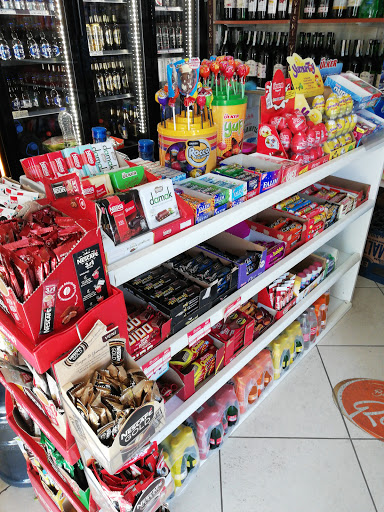 Nihat Çavuş Bizim Market Cafer Gider'İn Yeri